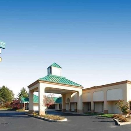 Quality Inn & Suites Данвілл Екстер'єр фото