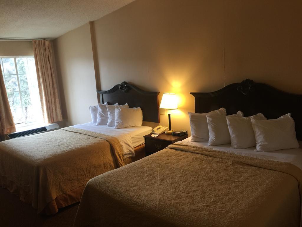 Quality Inn & Suites Данвілл Екстер'єр фото